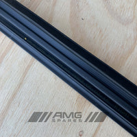 W205 S205 window seal front inner A2057250465